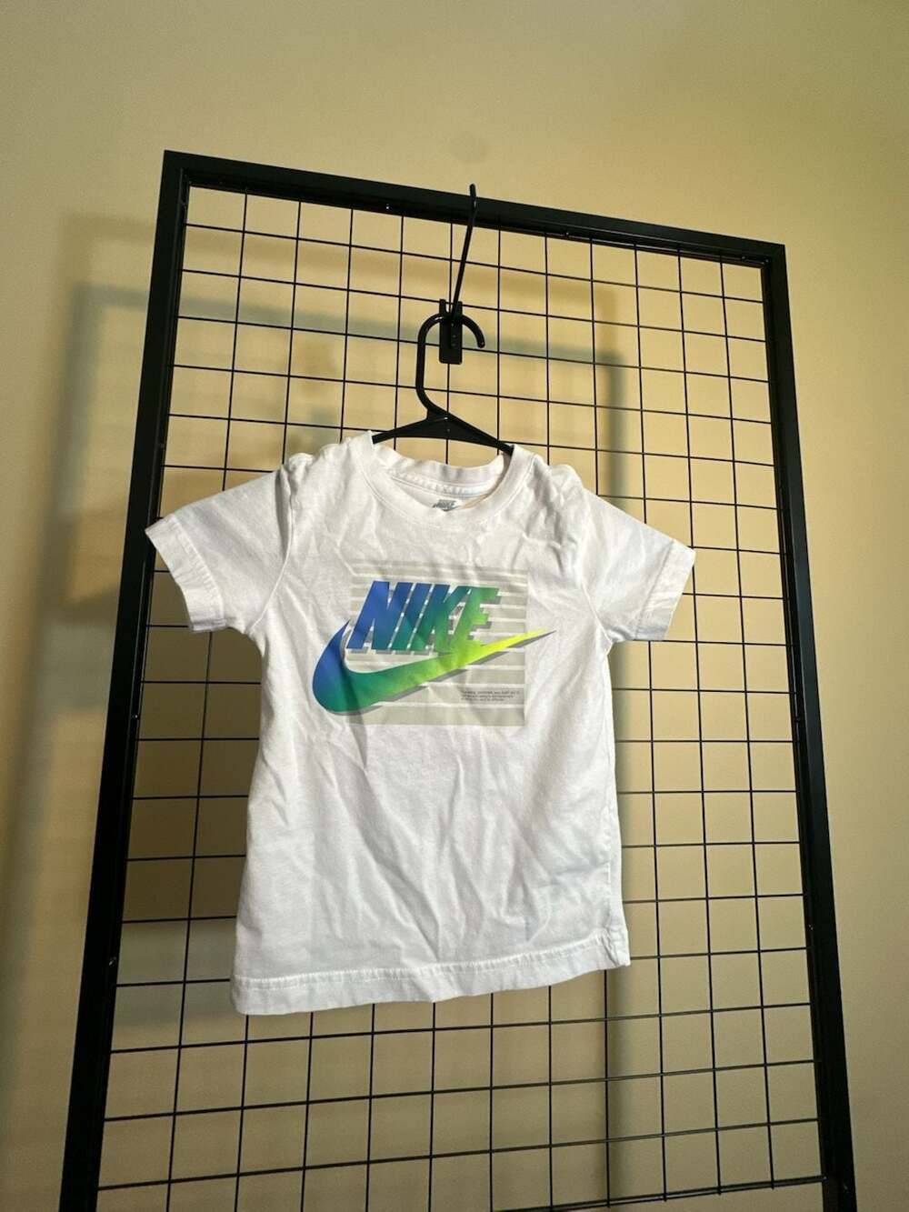 Nike Boys Toddler Short Sleeve Graphic Tee White Size 4